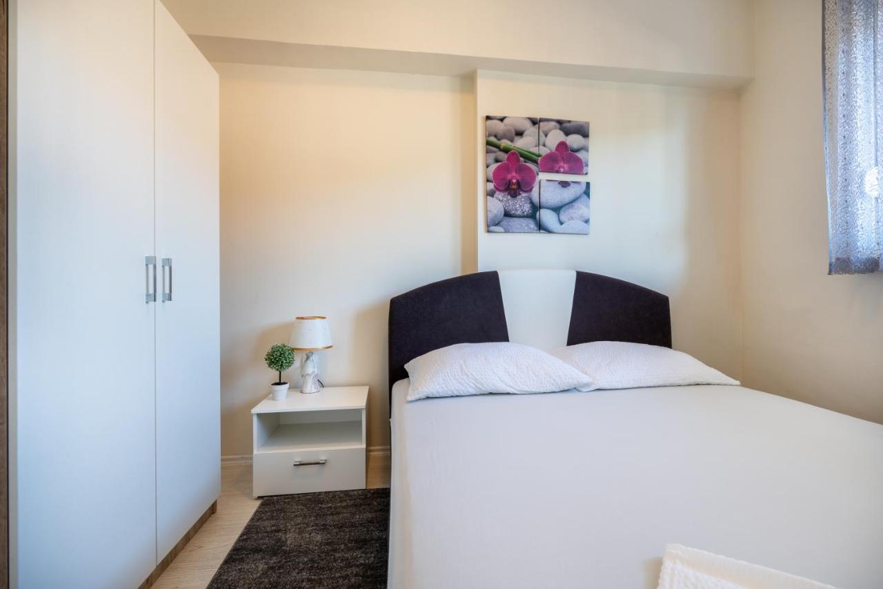 Apartments Nico Neum Exterior photo